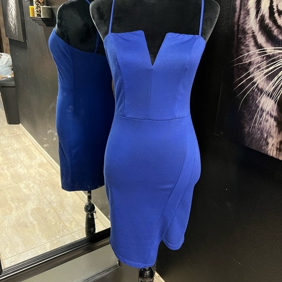 💙EUC-SEXY GUESS BLUE SPAGHETTI STRAP ASYMMETRICAL DRESS 💙SZ S - Picture 2 of 8